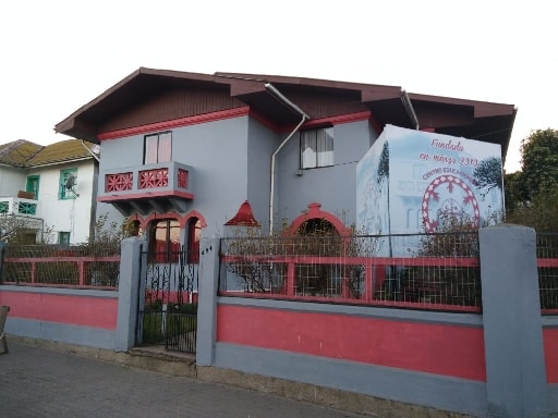 ESCUELA ESPECIAL DE LENGUAJE Y COLEGIO BASICO ELUM KIMU