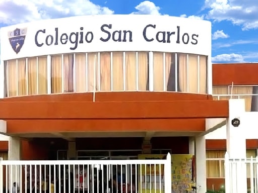 COLEGIO SAN CARLOS DE LAS CABRAS