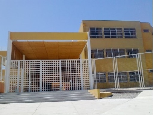 ESCUELA LAURA ROBLES SILVA