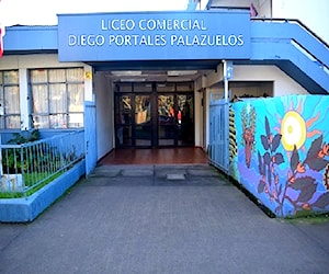 LICEO COMERCIAL DIEGO PORTALES PALAZUELO