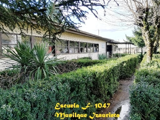 ESCUELA BASICA MUNILQUE IZAURIETA