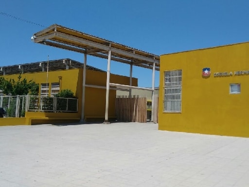 ESCUELA HERMANOS CARRERA