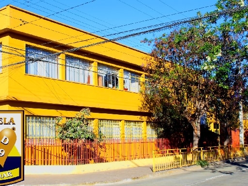 ESCUELA IGNACIO CARRERA PINTO