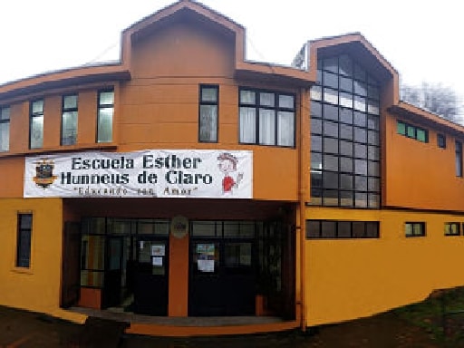 ESCUELA ESTHER HUNNEUS DE CLARO