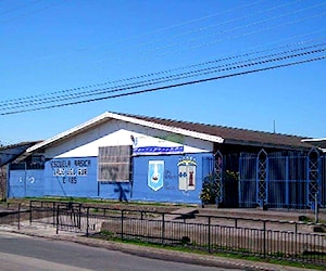 ESCUELA BASICA CRUZ DEL SUR