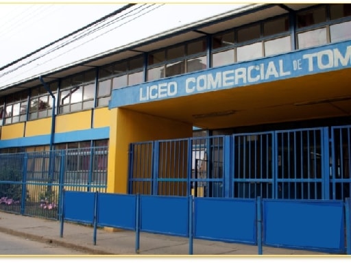 LICEO COMERCIAL DE TOME