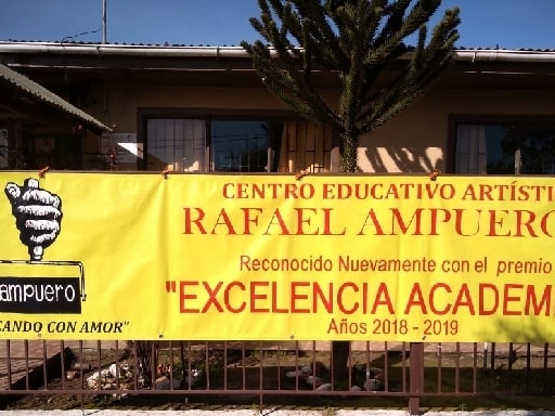 ESCUELA BASICA RAFAEL AMPUERO VILLARROEL