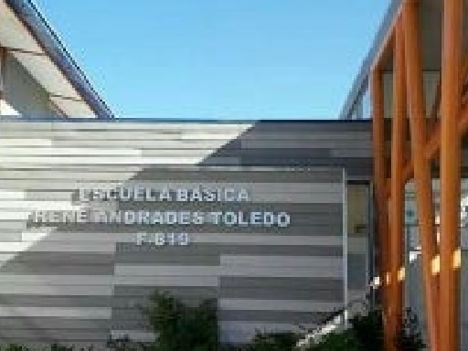 ESCUELA BASICA RENE ANDRADES TOLEDO