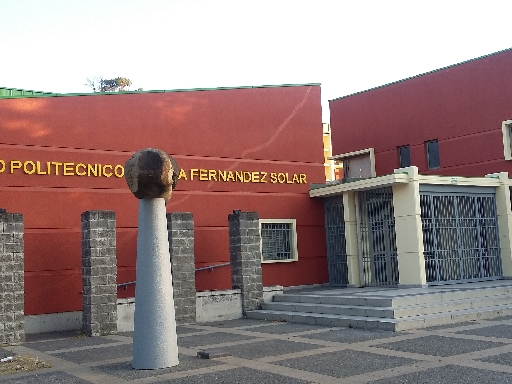 LICEO TECNICO JUANITA FERNANDEZ SOLAR