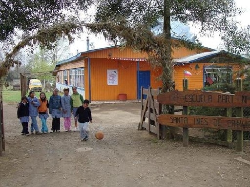 ESCUELA SANTA INES DE CAIVICO