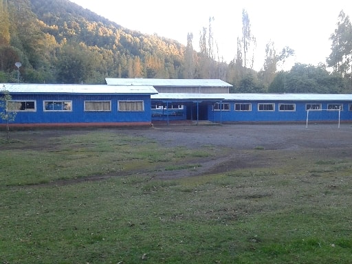 ESCUELA PARTICULAR CALFUTUE