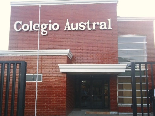 COLEGIO AUSTRAL