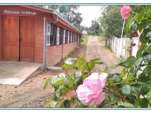 ESCUELA RURAL REDUCCION ANTILHUE