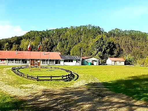 ESCUELA RURAL ALICIA MERA OVALLE