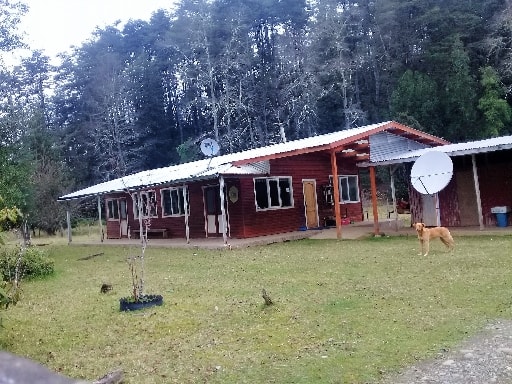 ESCUELA PARTICULAR HUAIQUIMILLA