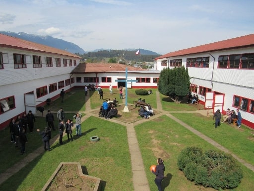 LICEO SAN CONRADO DE FUTRONO