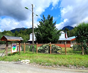 ESCUELA RURAL LLONQUEN