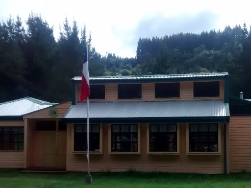 ESCUELA RURAL CARIMANCA