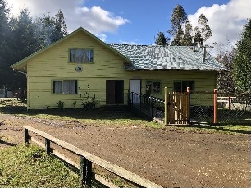 ESCUELA RURAL LLANCACURA