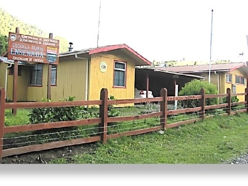 ESCUELA RURAL LA ENSENADA