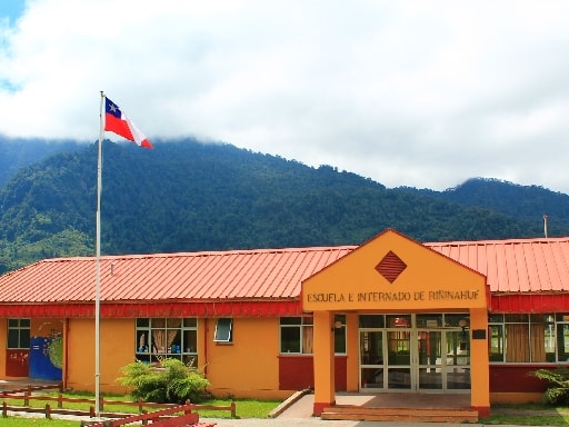 ESCUELA RURAL RININAHUE