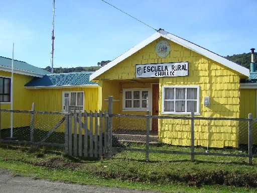 ESCUELA RURAL CHULLEC