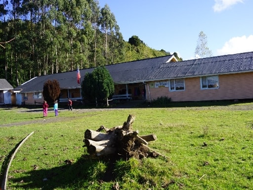 ESCUELA RURAL METAHUE