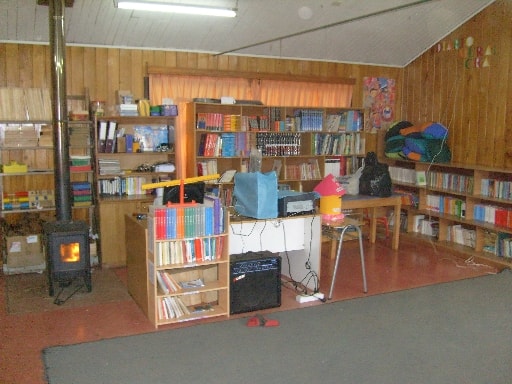 ESCUELA RURAL HUILLINCO