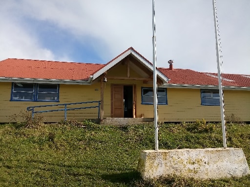 ESCUELA RURAL HUELPUN