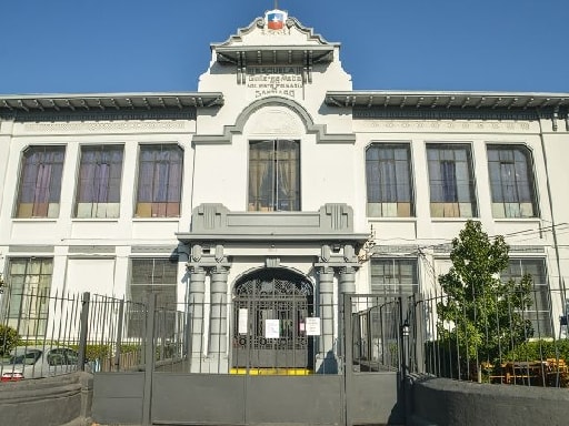 ESCUELA PARTICULAR GUILLERMO MATTA