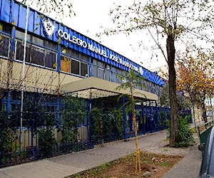 ESCUELA MANUEL JOSE IRARRAZAVAL