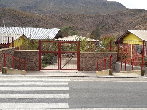 ESCUELA BASICA CAMILO HENRIQUEZ GONZALEZ