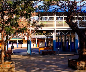 COLEGIO SANTA CATALINA LABOURÉ