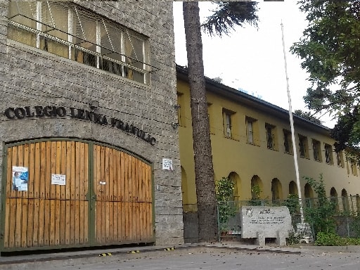 LICEO LENKA FRANULIC