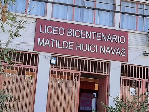 COLEGIO MATILDE HUICI NAVAS