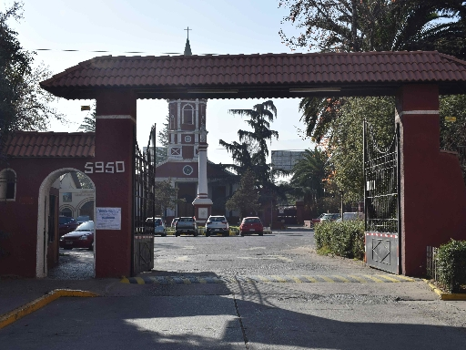 LICEO SALESIANO CAMILO ORTUZAR MONTT