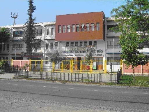 ESCUELA SOTERO DEL RIO