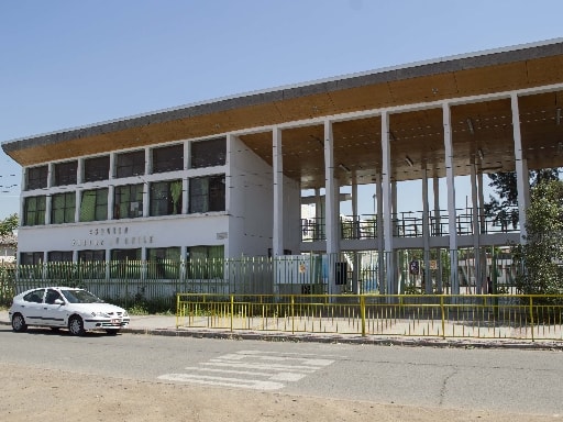 ESCUELA POETAS DE CHILE