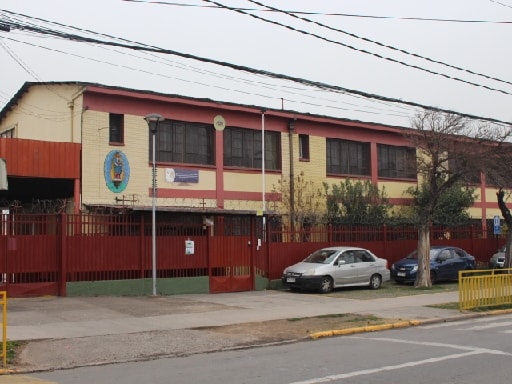 ESCUELA PARTICULAR LAURA VICUNA