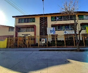 LICEO MUNICIPAL PURKUYEN