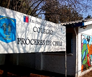 COLEGIO MUNICIPAL PROCERES DE CHILE