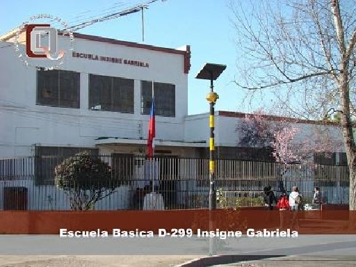 ESCUELA INSIGNE GABRIELA