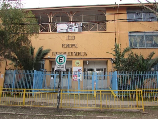 ESCUELA POETA PABLO NERUDA