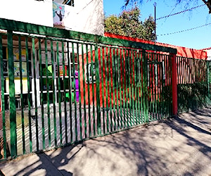 ESCUELA ELVIRA SANTA CRUZ OSSA