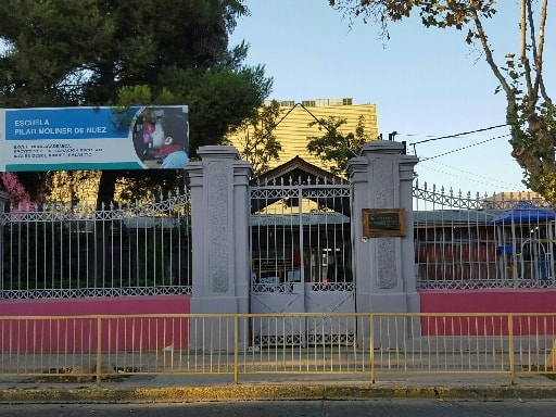 ESCUELA PILAR MOLINER DE NUEZ