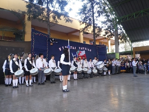 ESCUELA MARCIAL MARTINEZ FERRARI