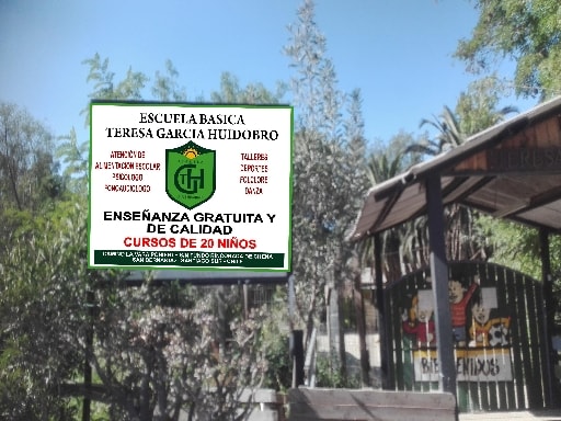 ESCUELA TERESA GARCIA HUIDOBRO