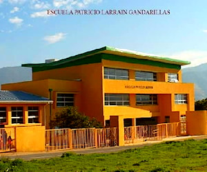 ESCUELA PATRICIO LARRAIN GANDARILLAS