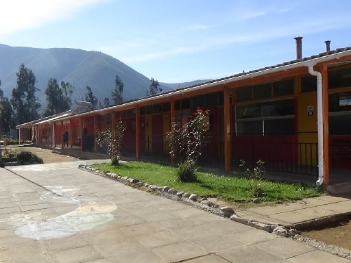 ESCUELA PADRE ALBERTO HURTADO