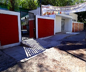 ESCUELA HORNITOS